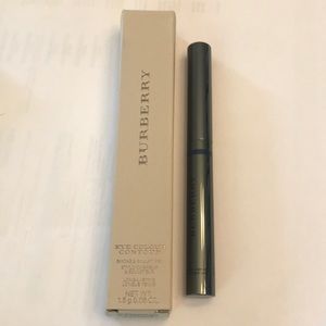 Burberry Makeup - Burberry Eye Colour Contour Pen Burberry Makeup - Burberry Eye Colour Contour Pen